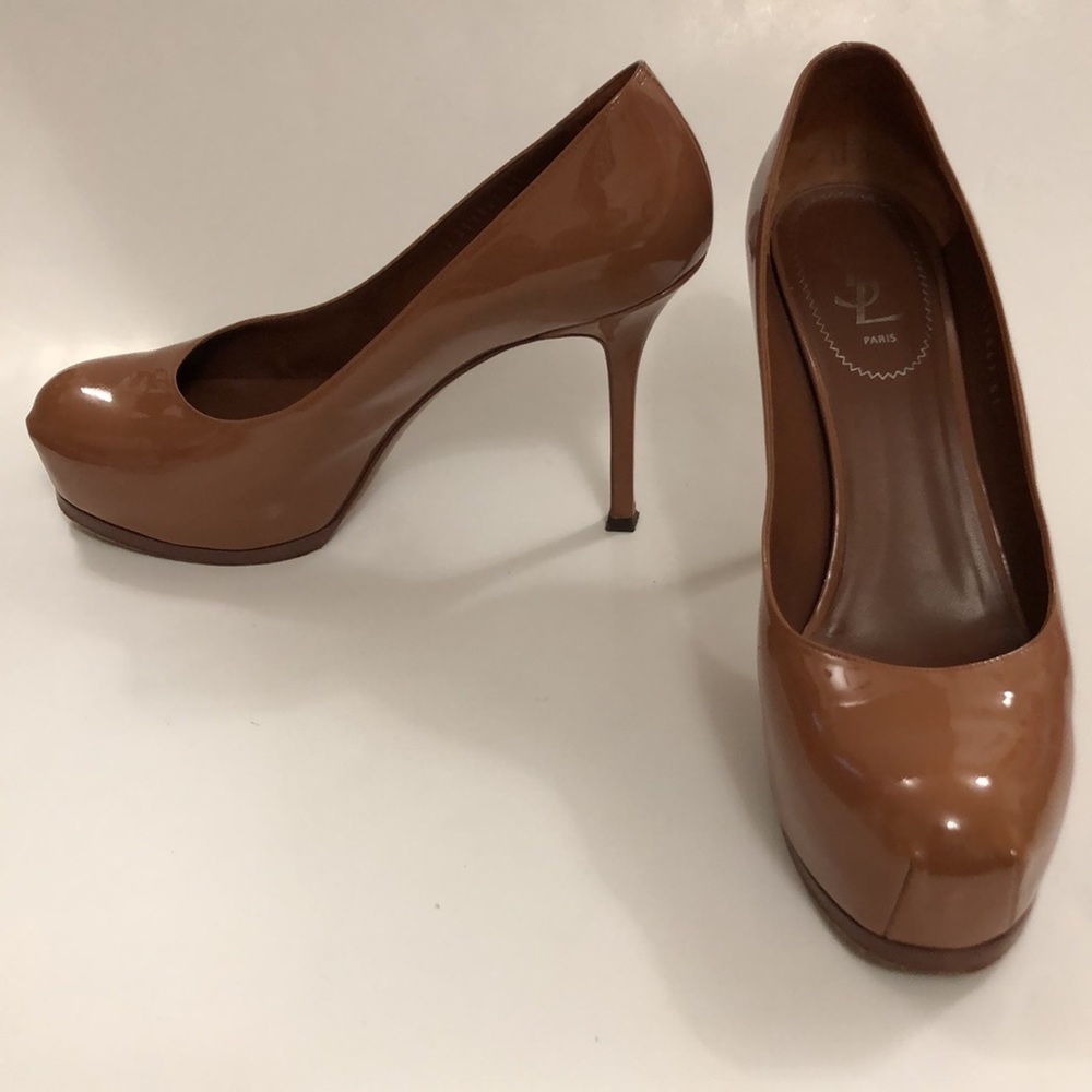 Yves Saint Laurent 41 Heel shoe Nude Brown Patent leather pump platform Excellen
